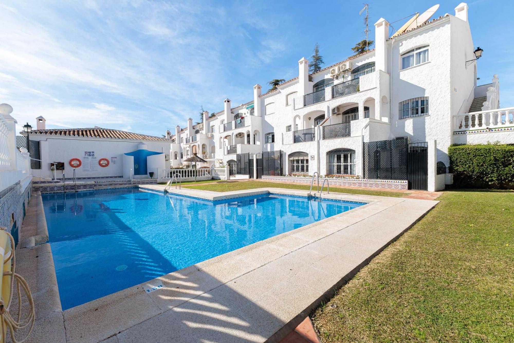1 Bedroom In Verano Azul, Free Wi-fi Appartement *